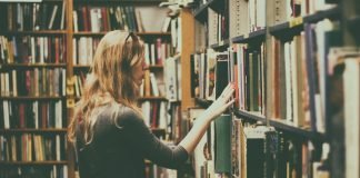 Antykwariat internetowy – zalety i możliwości